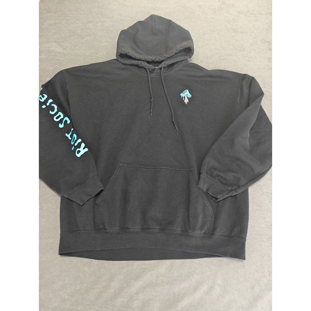 Riot Society Men’s XL Black Pullover Hoodie Blue Sleeve Graphic Streetwear